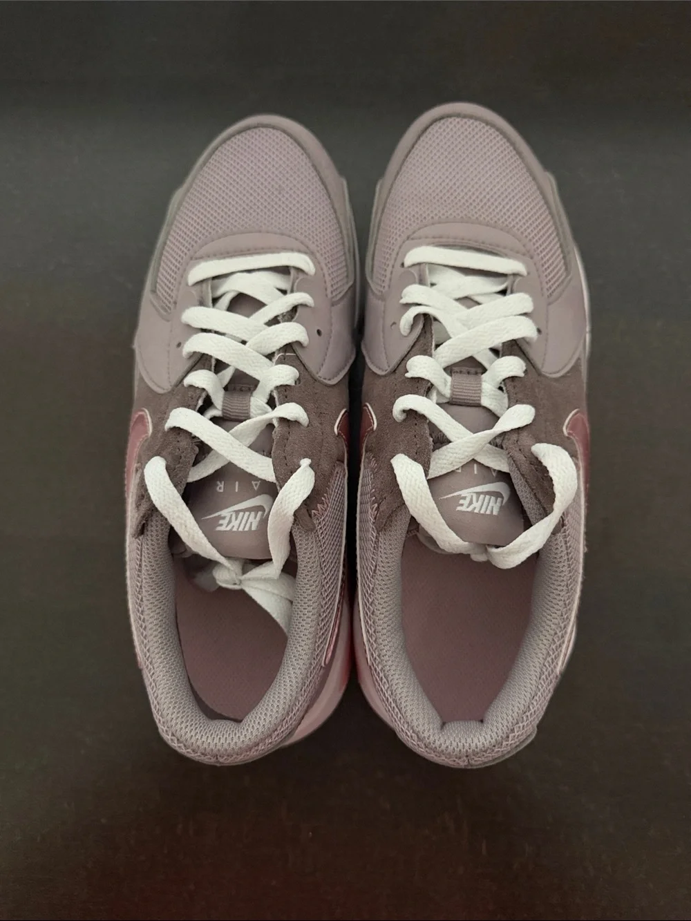 Nike Excee Mauve & Pink Casual Sneakers.